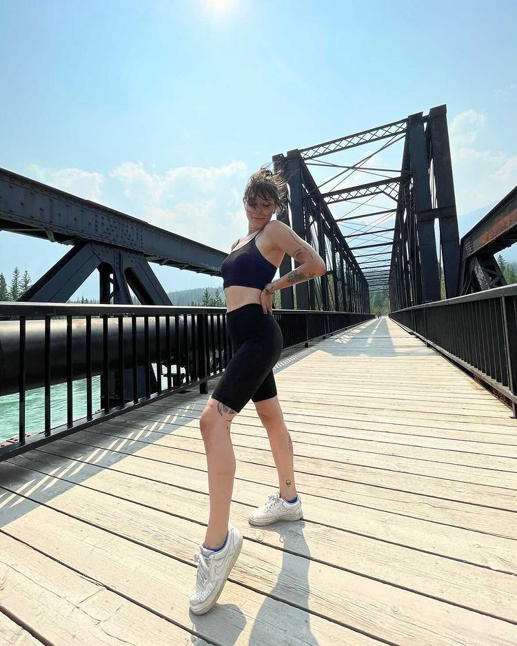 Black - Shorts