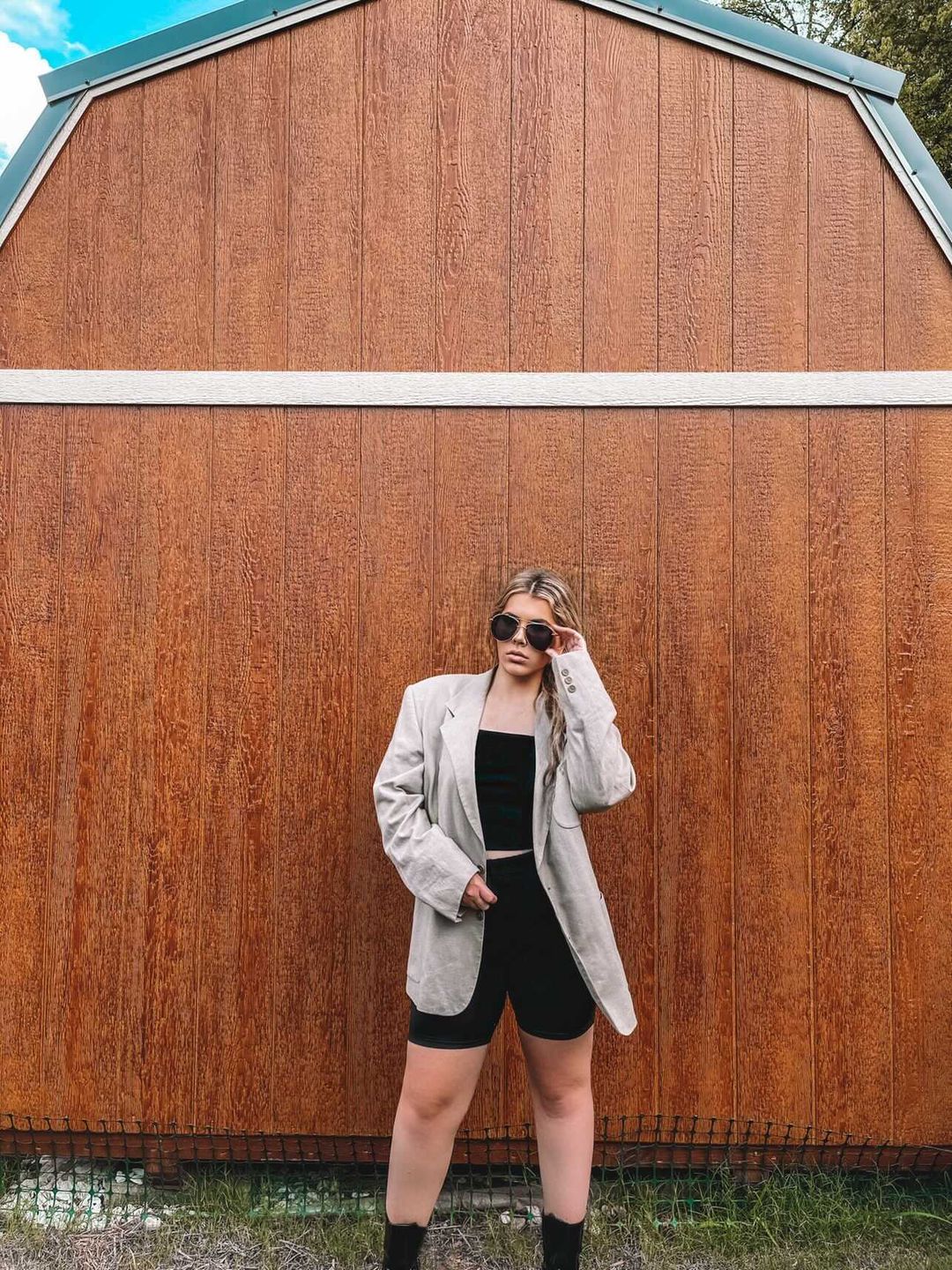 Black - Shorts