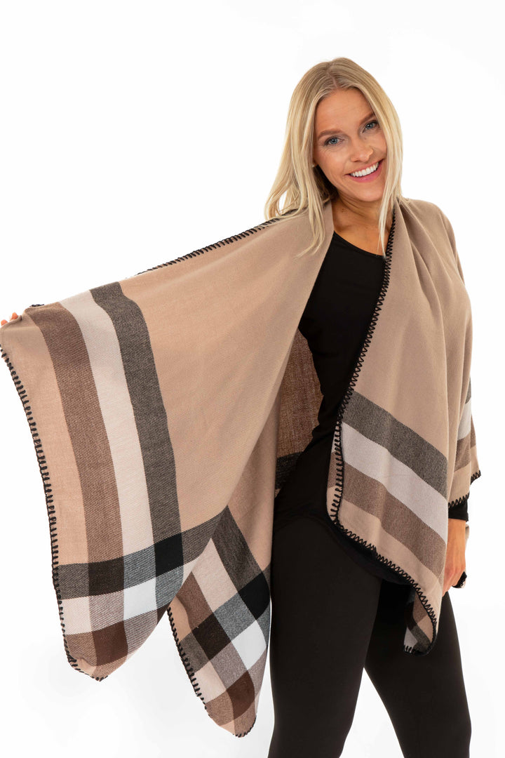 Macarena - Poncho Scarf