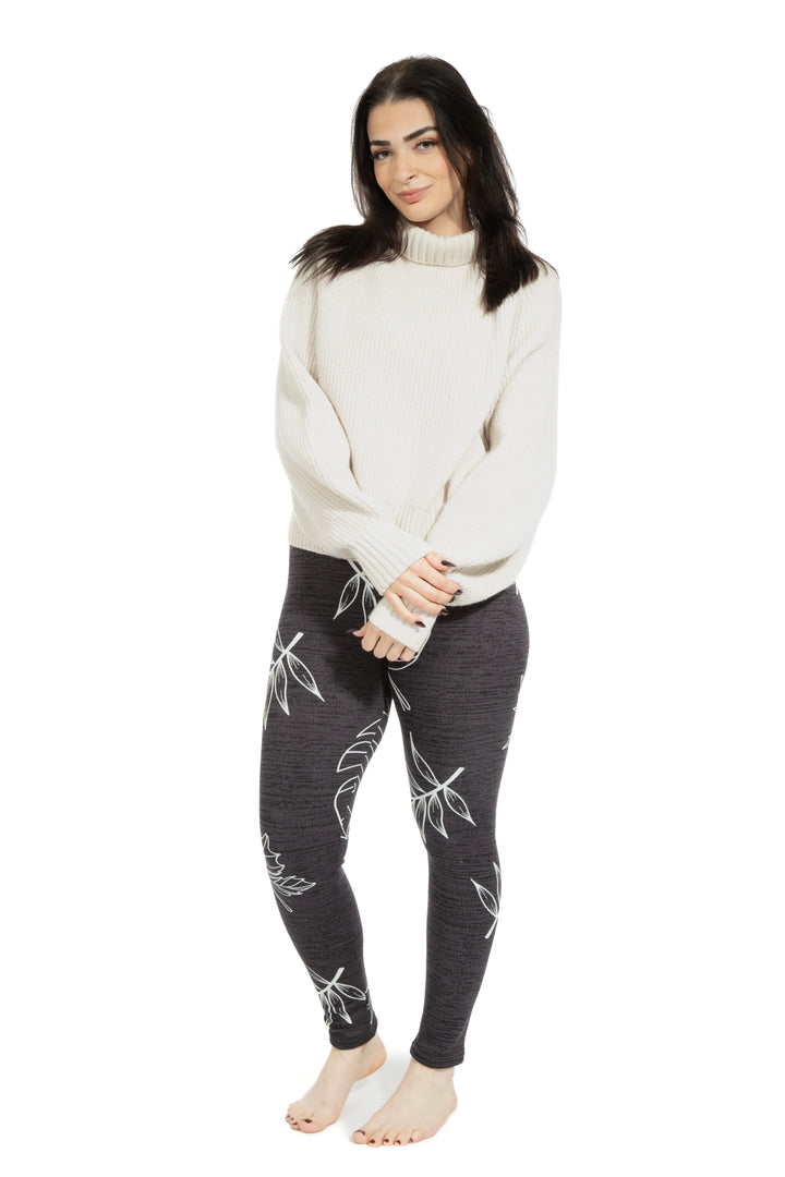 Leaves in Gray - Cozy Lined Leggings