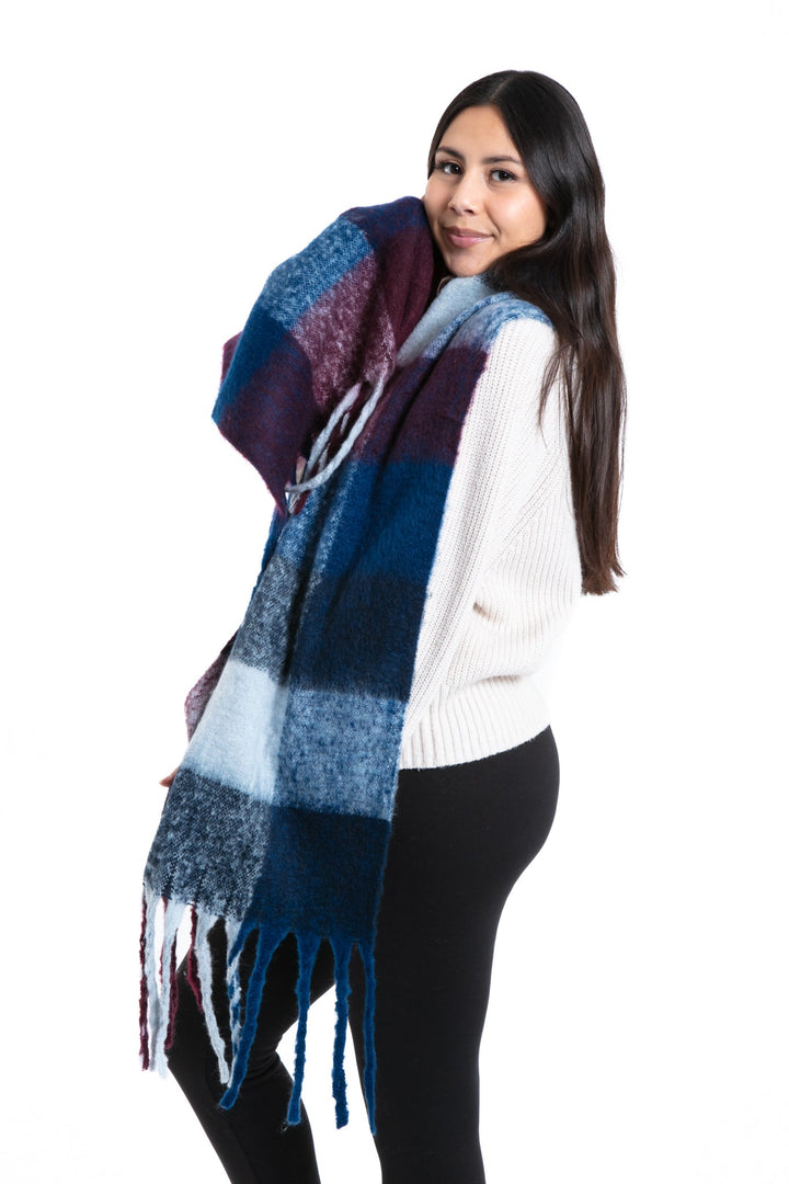 Frida - Bouclé Scarf