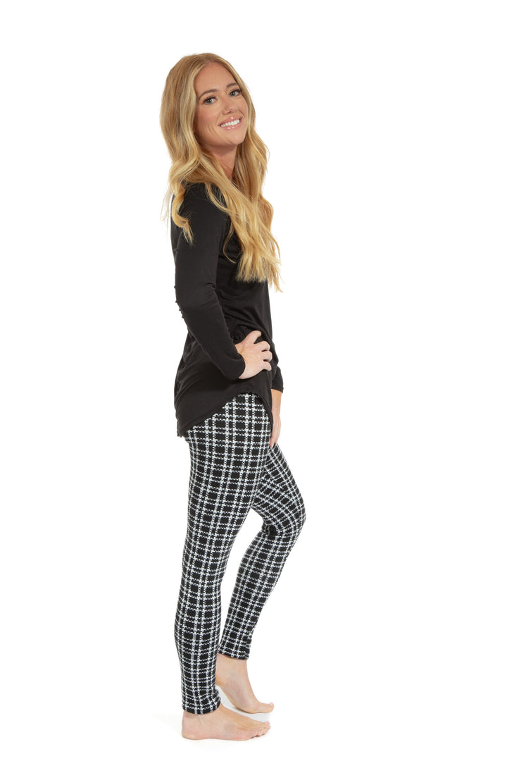 B&W Plaid Checks - Cozy Lined Leggings