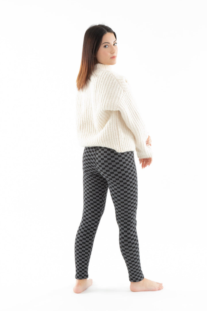 B&W Squares - Cozy Lined